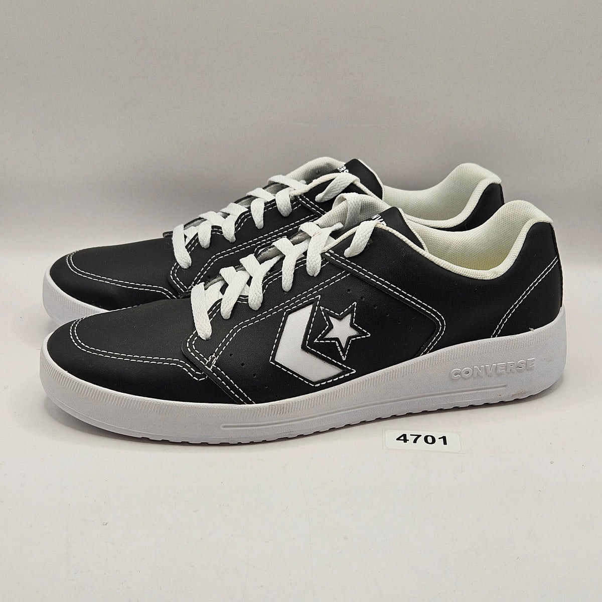 CONVERSE MEN'S 9 DAY ONE COURT BLACK WHITE LOW TOP SNEAKER A15628C