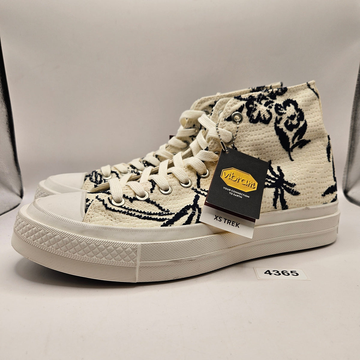 CONVERSE MEN'S 10.5 FIRST STRING CHUCK TAYLOR JAPANESE TROPICAL KNIT A16750C