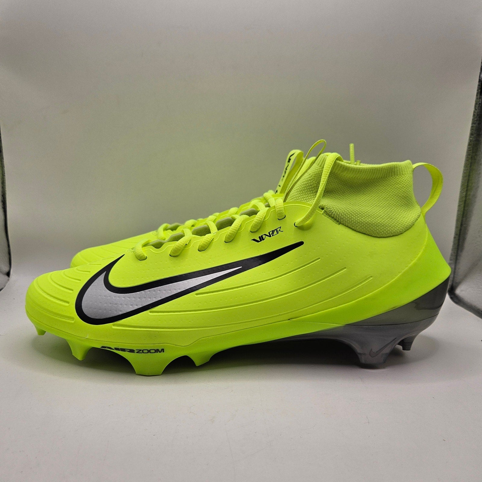 NIKE MEN'S 12 VAPOR PRO 1 FOOTBALL CLEATS VOLT GREEN SILVER IQ5163-700 NWOB