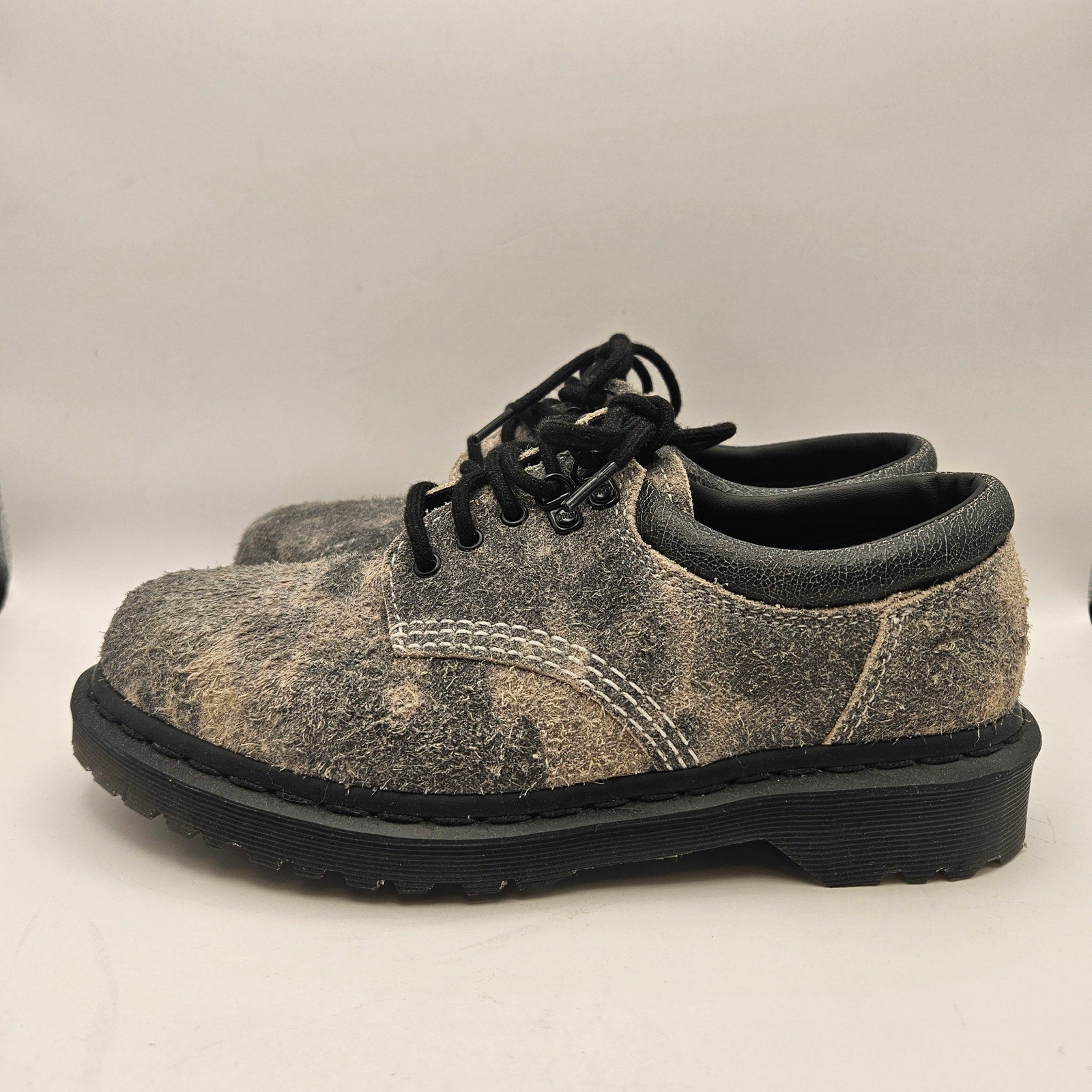 DR MARTENS WOMEN'S 7 STONEWASHED GREY 8053 NWOB SUEDE OXFORD