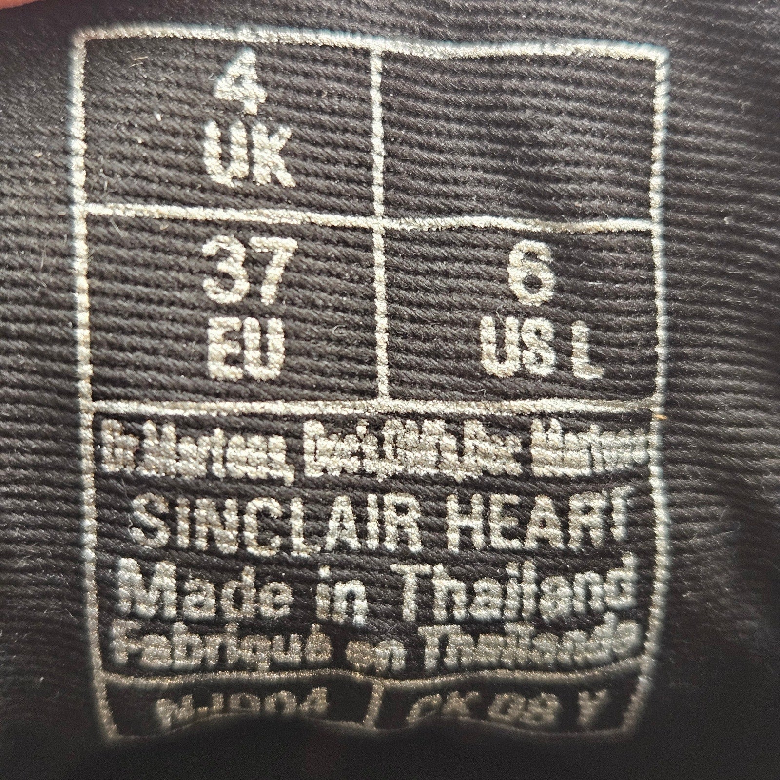 DR MARTENS WOMEN'S 6 SINCLAIR HEART BLACK ZIP UP COMBAT BOOTS NWOB