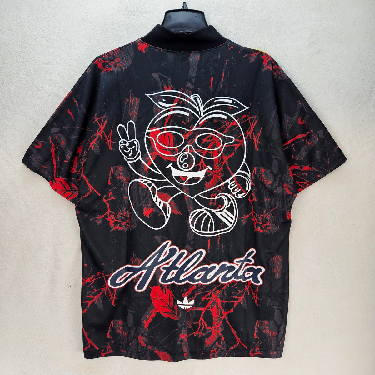 ADIDAS MEN'S LARGE ORIGINALS ATLANTA A-TOWN GRAPHIC JERSEY BLACK KD8436 CAMO