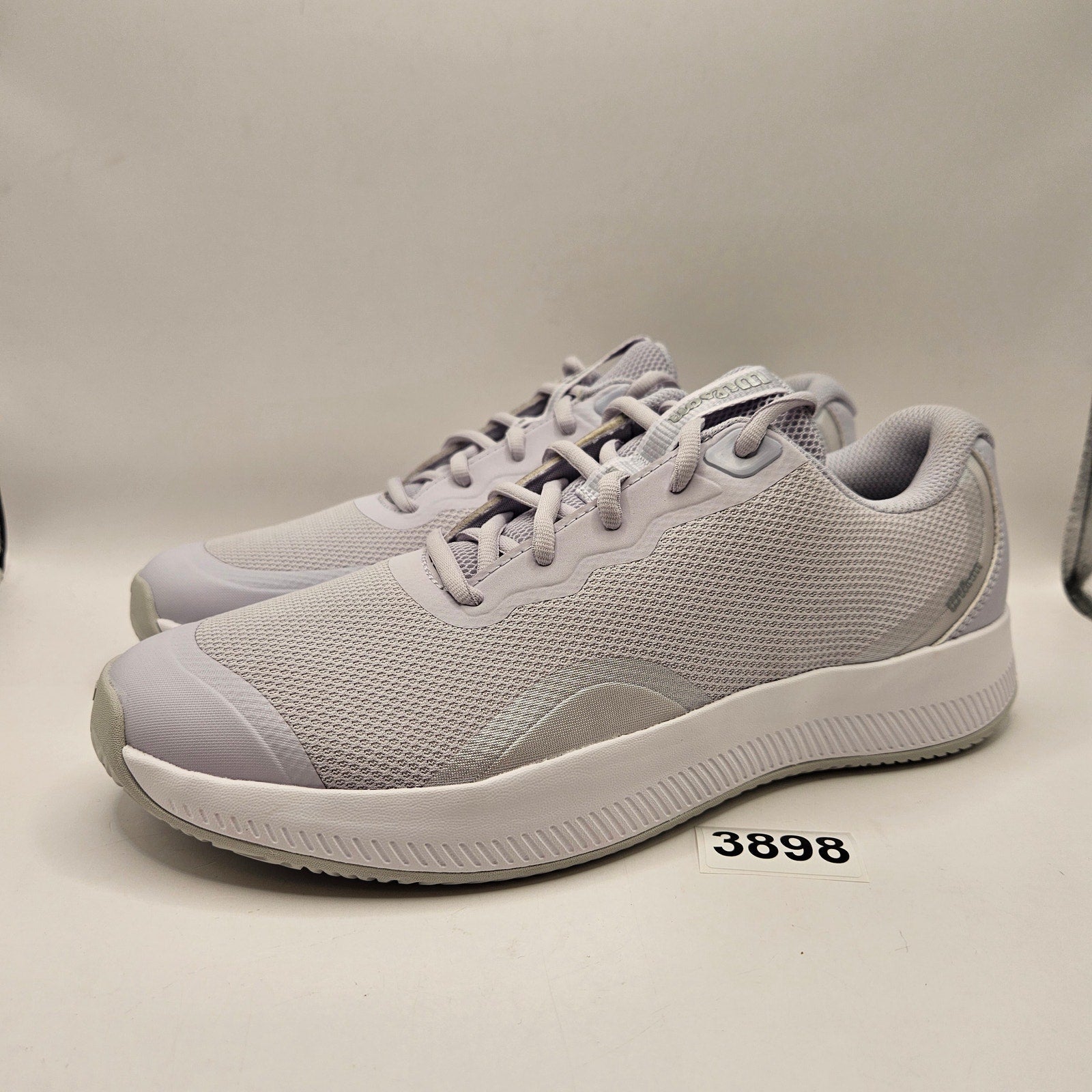 WILSON WOMEN'S 9 INTRIGUE LITE TENNIS LOW TOP WHITE LUNAR ROCK NWOB WRS335820