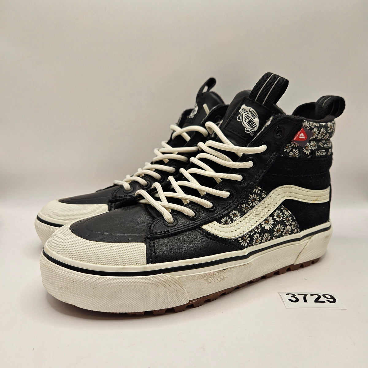 VANS WOMEN'S 6.5 SK8-HI MTE 2 WINTERIZED HIKING OUTDOOR BLK WHT FLORAL NWOB