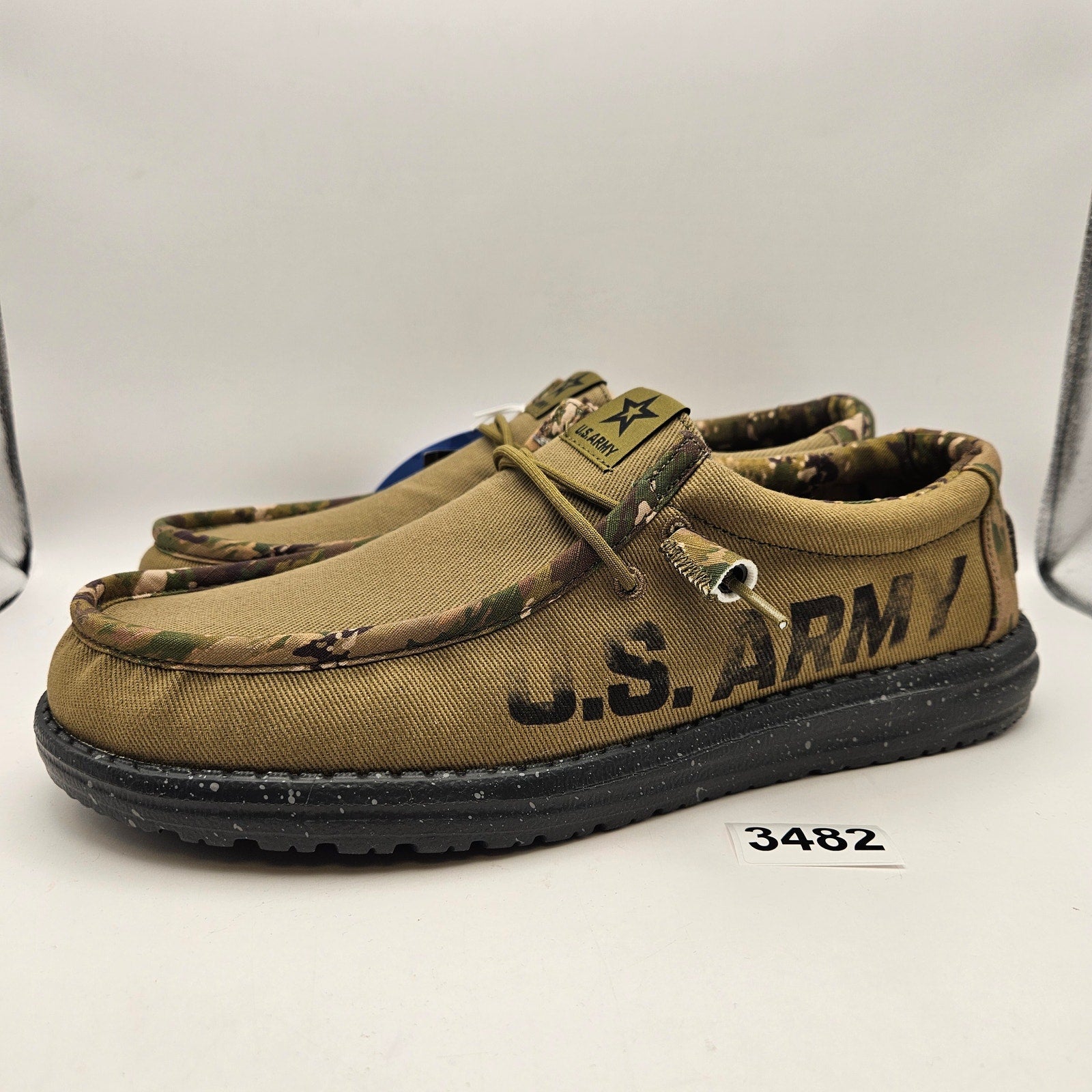 HEY DUDE MEN'S 13 WALLY US ARMY GREEN CAMO SLIP ON SNEAKER NWT 43080-386