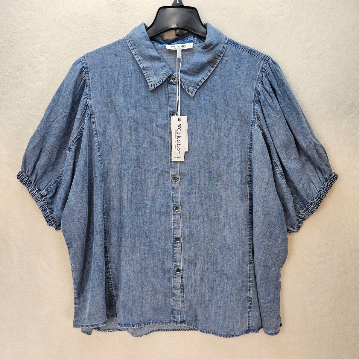 WORKSHOP WOMEN'S 3XL OVERSIZED BLOUSE 100% LYOCELL LIGHT BLUE WASH COLLAR STAINS