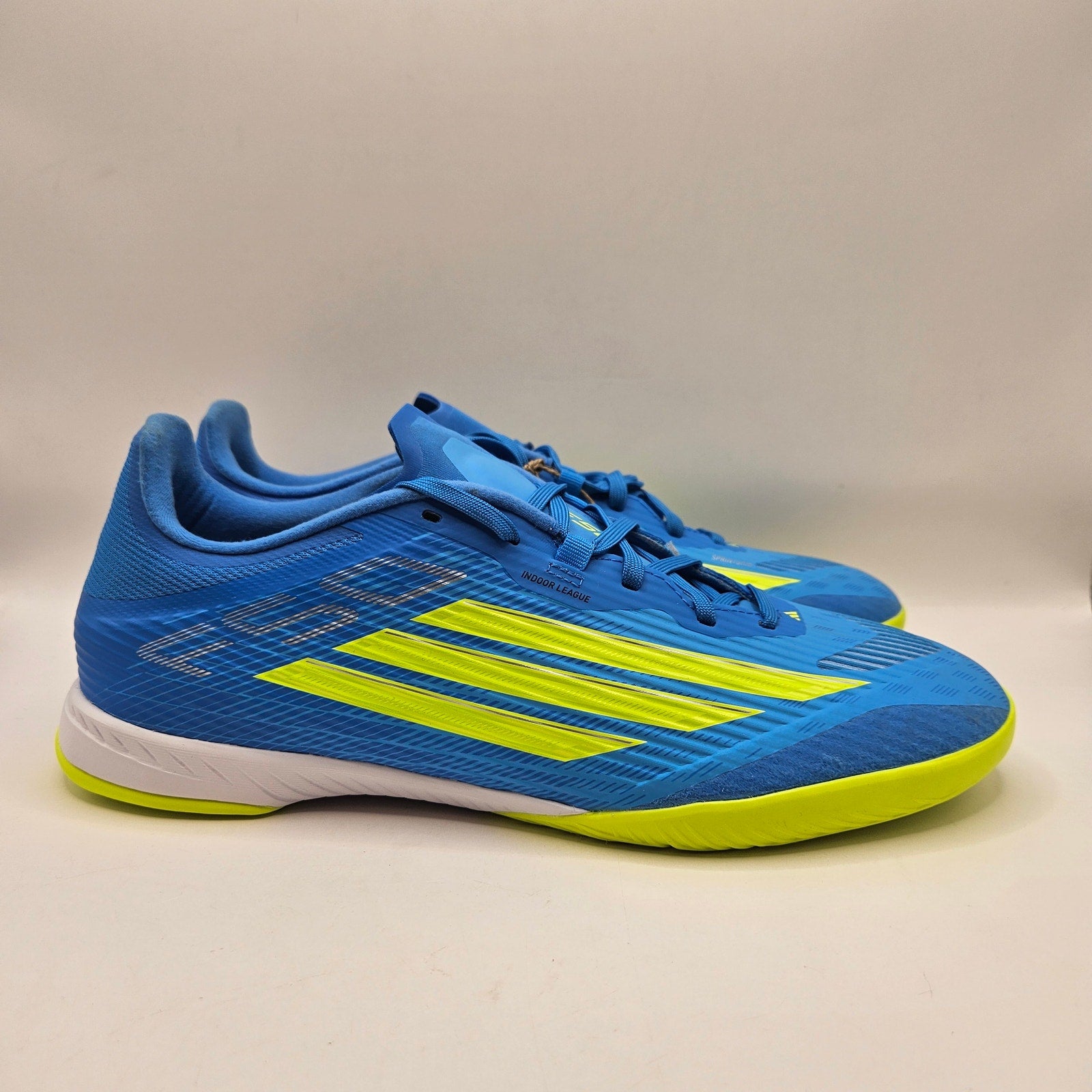 ADIDAS MEN'S 8 F50 LEAGUE INDOOR SOCCER SHOES BLUE NEON YELLOW NWOB JR8973