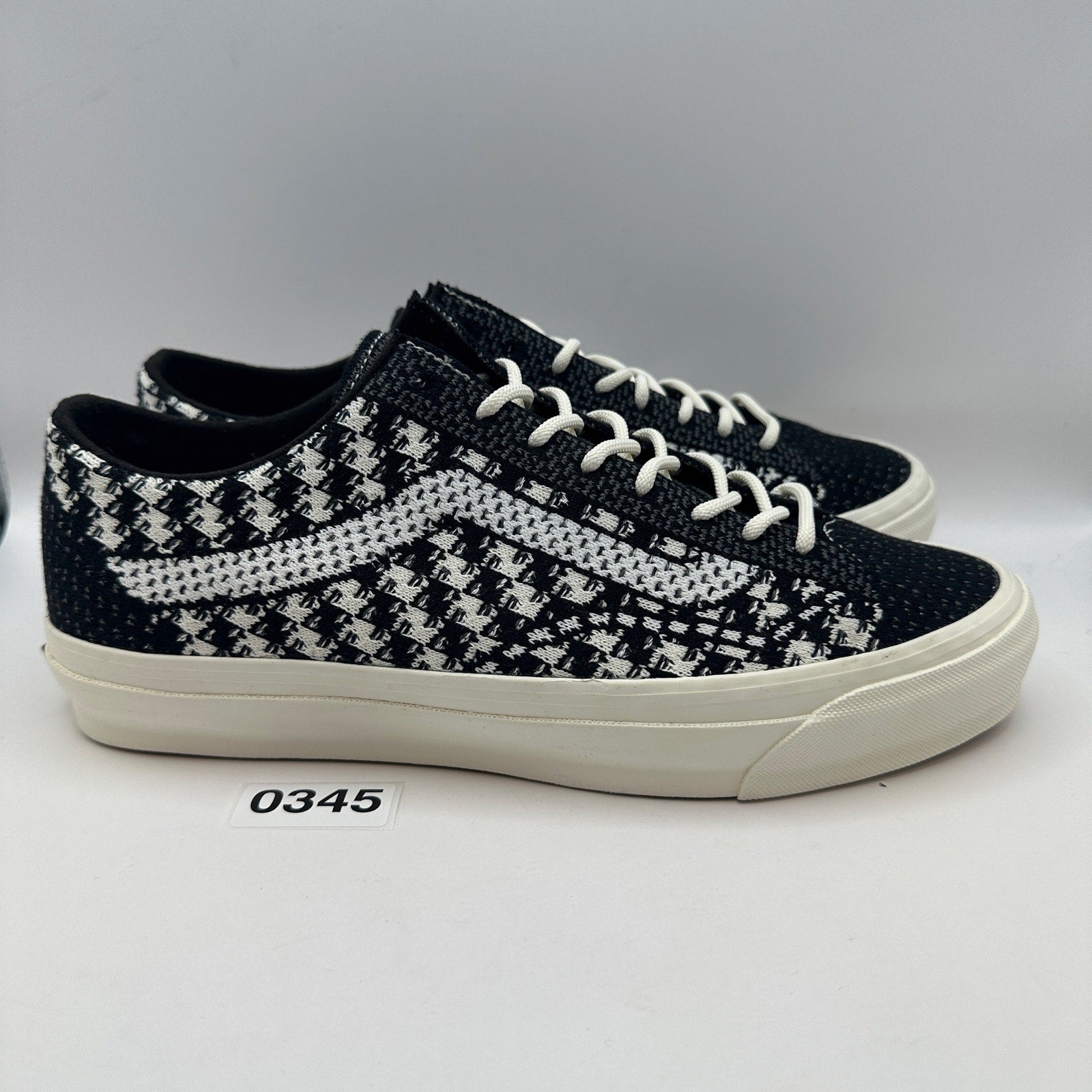 VANS Men's 10 Old Skool 36 Knit Black/White EK Pewter
