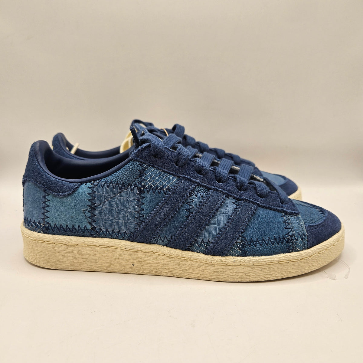 ADIDAS WOMEN'S 7.5 JABBAR LO BLUE CREAM WHITE SUPPLIER COLOUR PATCHWORK JS5021