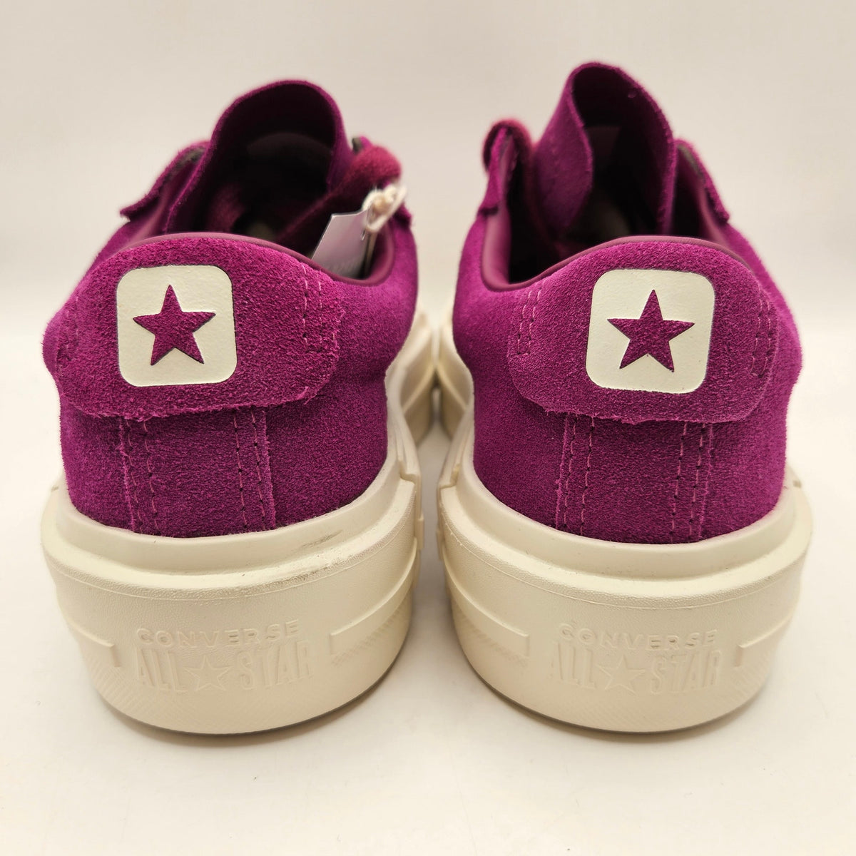 CONVERSE WOMEN'S 6.5 CHUCK TAYLOR ALLSTAR CRUISE LO QUANTUM VIOLET EGRET A10089C