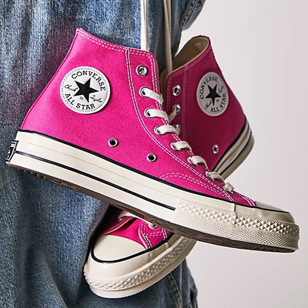 CONVERSE WOMEN'S 8.5 CHUCK 1970s SEASONAL COLOR LUCKY PINK A04594C NIB