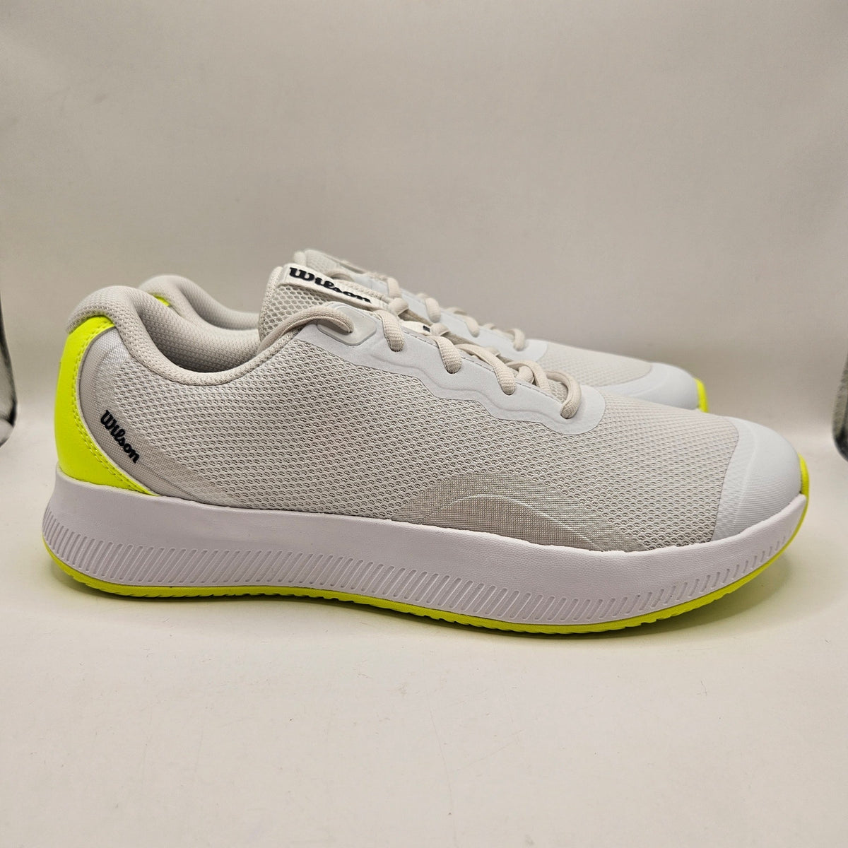 WILSON WOMEN'S 9.5 INTRIGUE LITE OZ TENNIS SHOES WHITE YELLOW NWOB WRS335830