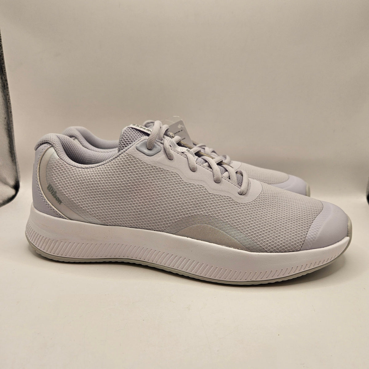 WILSON WOMEN'S 10 INTRIGUE LITE TENNIS LOW TOP WHITE LUNAR ROCK NWOB WRS335820