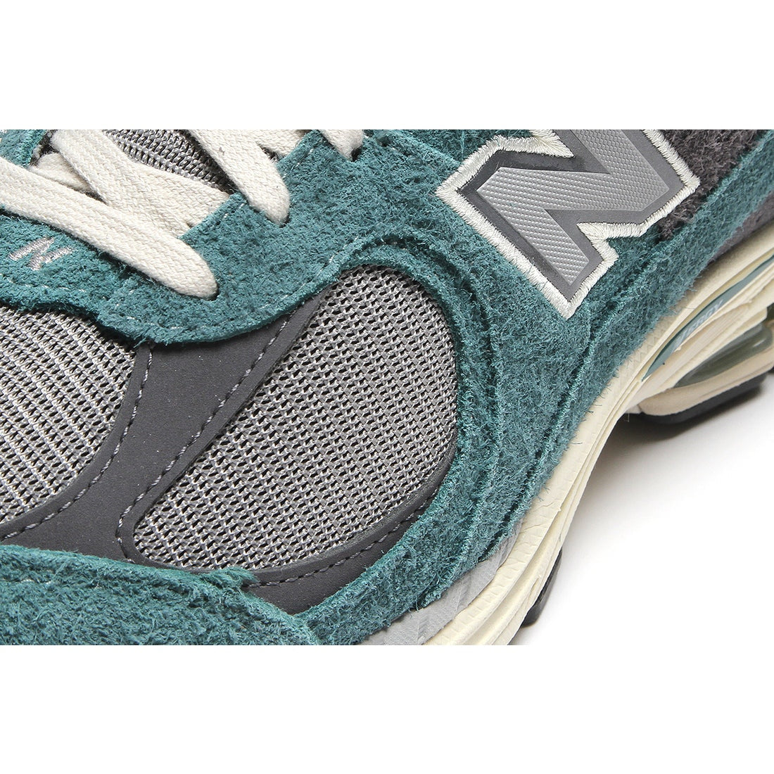 NEW BALANCE 2002R MEN'S 9.5 M2002REM GREEN GREY RUNNING SHOES NIB