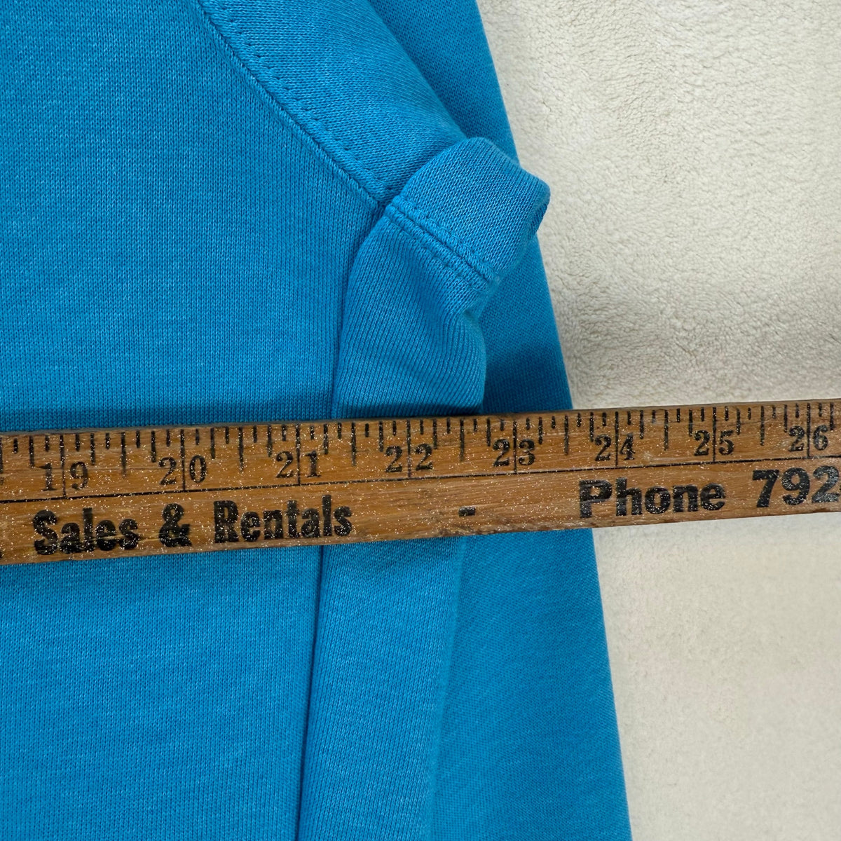 NIKE x LEBRON JAMES MEDIUM HOODIE 20 YEAR CAREER BASKETBALL LION BLUE DQ6129-446