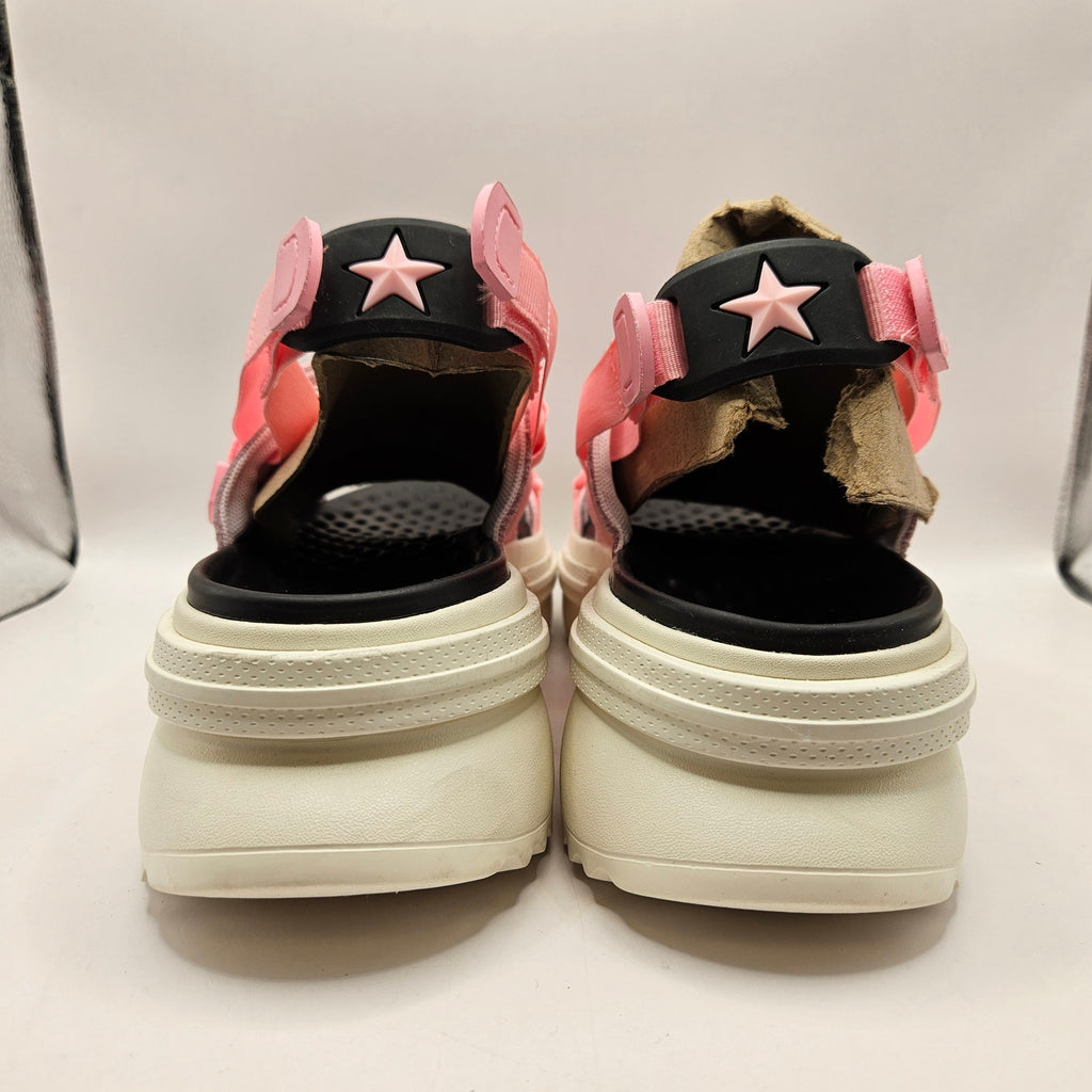 CONVERSE WOMEN'S 10 RUN STAR UTILITY CX SANDAL SUGAR BERRY JELLYFISH A15095C