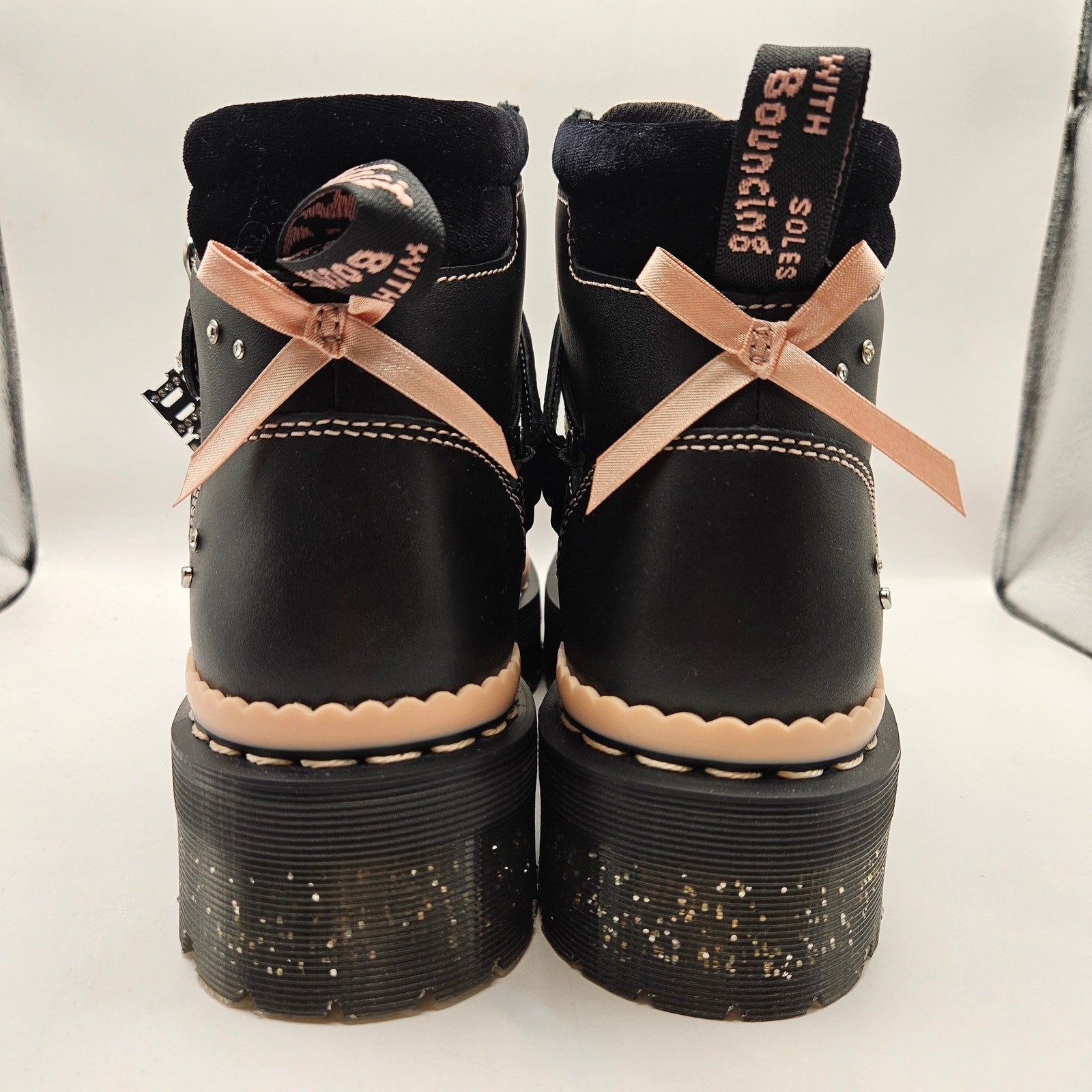 DR MARTENS WOMEN'S 11 CAITIE LEATHER BUCKLE PLATFORM LIMITED EDITION BOOTS BLACK