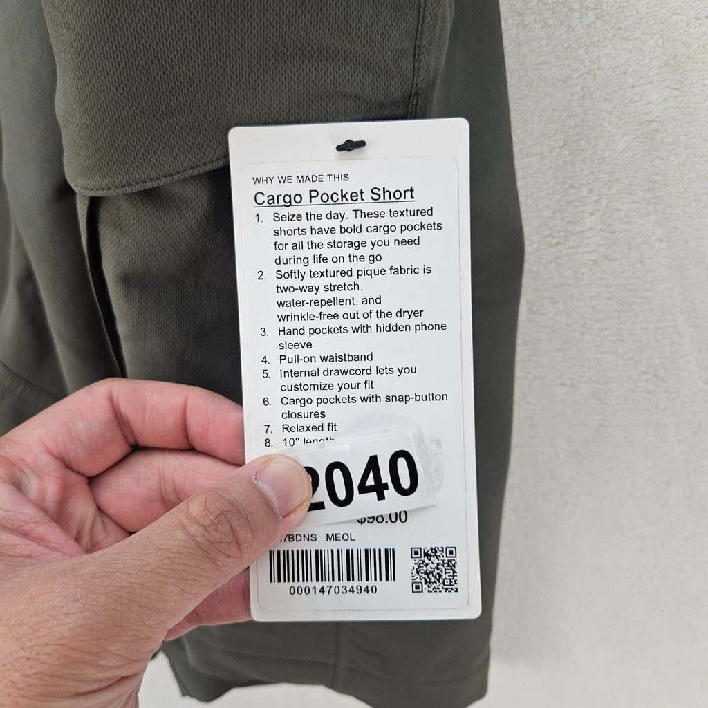 LULULEMON MEN'S XXL CARGO POCKET SHORTS OLIVE GREEN NWT