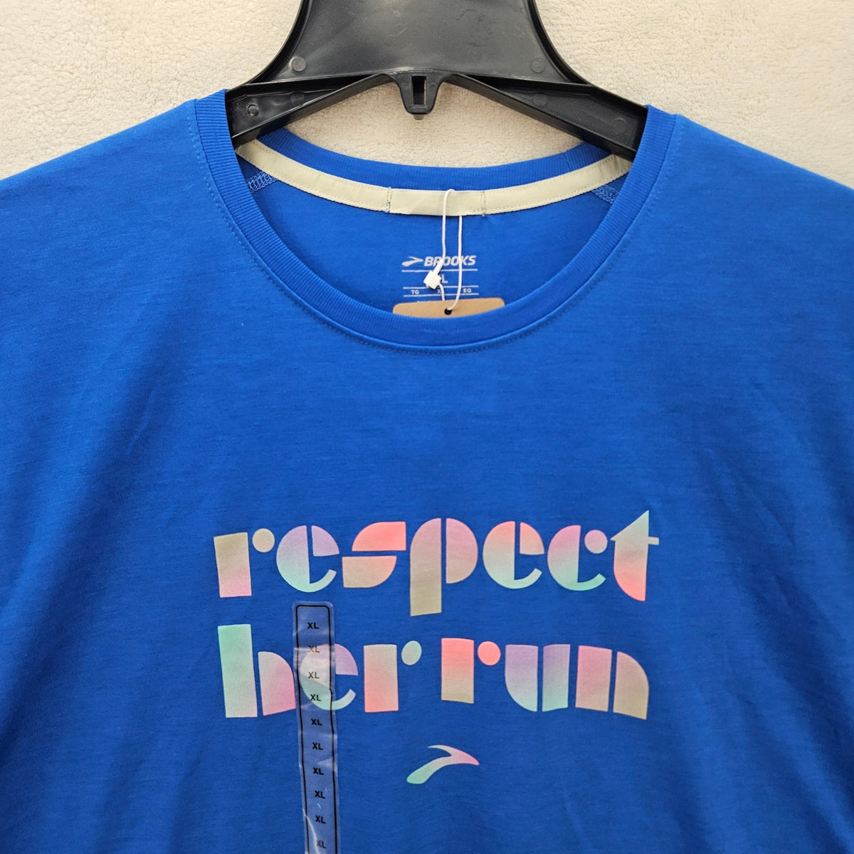 BROOKS WOMEN'S XL DISTANCE GRAPHIC SHORT SLEEVE BLUE TEE RESPECT HER RUN NWT