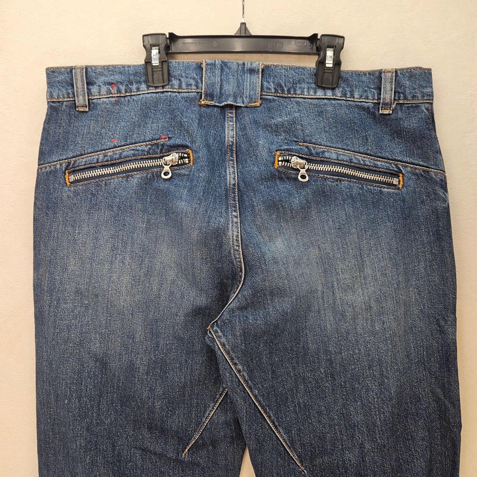 DIESEL MEN'S 34 D-ISMIS-S DARTED DENIM TROUSERS MEDIUM WASH NWT $450
