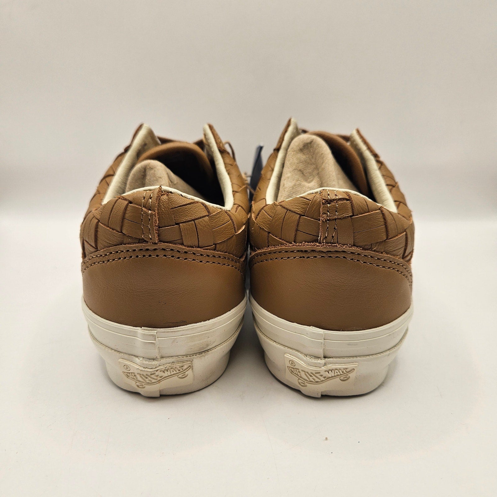 VANS WOMEN'S 7.5 OLD SKOOL LX WOVEN LEATHER TAN WHITE SNEAKERS NWOB