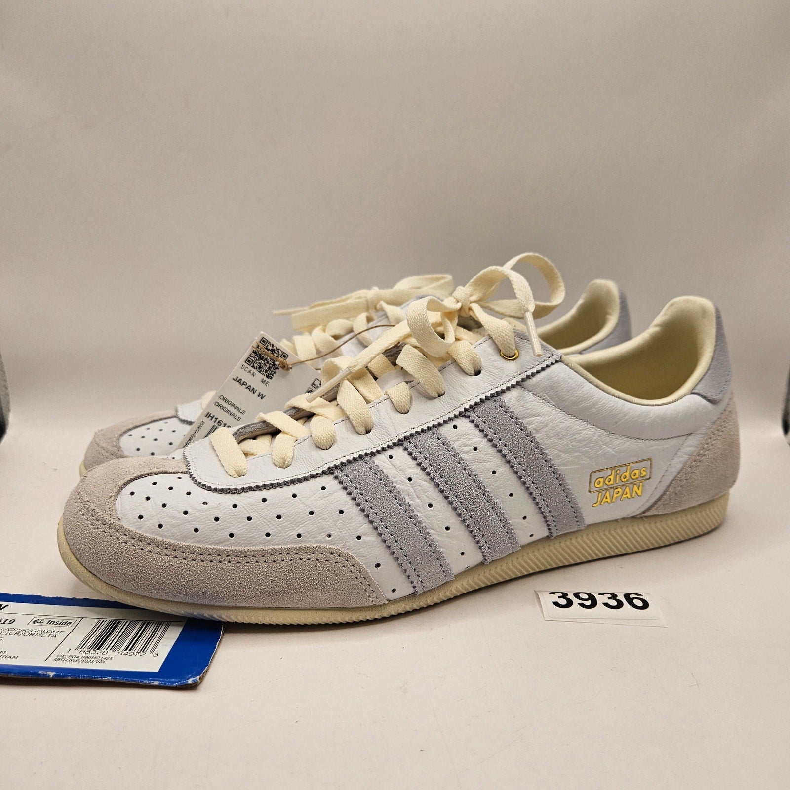 ADIDAS ORIGINALS WOMEN'S 11 JAPAN WHITE CRYSTAL SKY NWOB IH1619