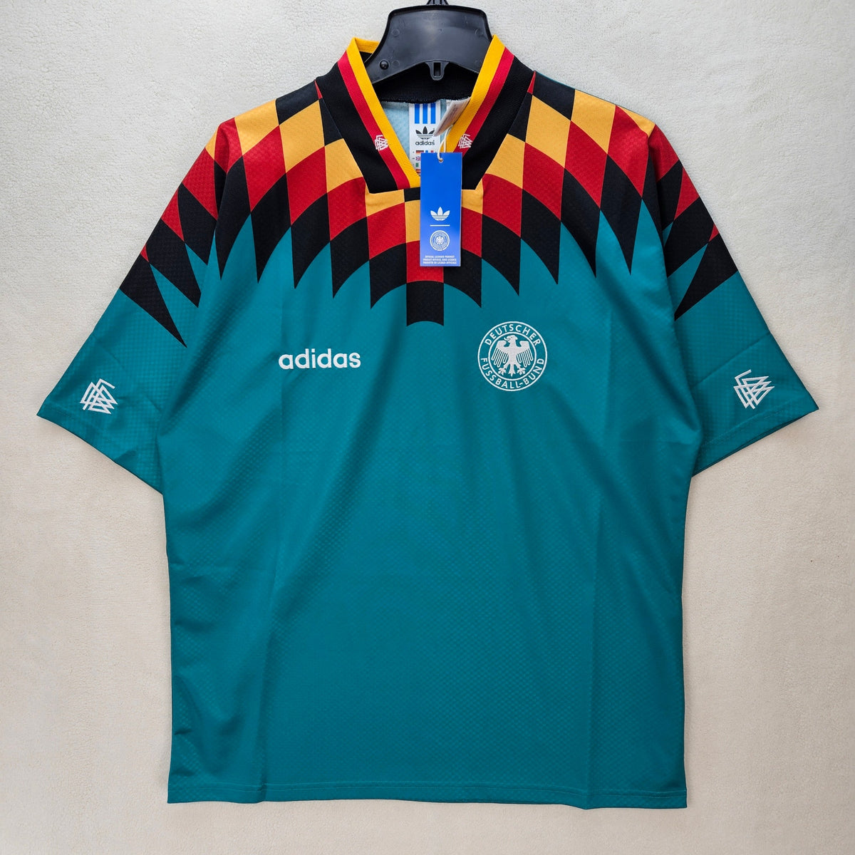 ADIDAS MEN'S MEDIUM GERMANY 1994 FIFA AWAY SOCCER JERSEY JZ6941 GREEN