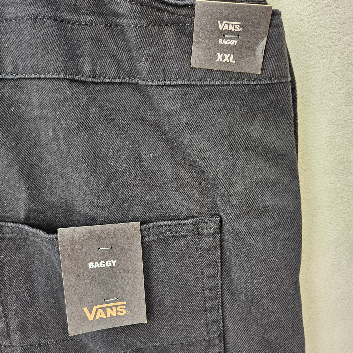 VANS WOMEN'S XXL BLACK OVERALL SIRELLE BLACK COTTON RELAXED FIT