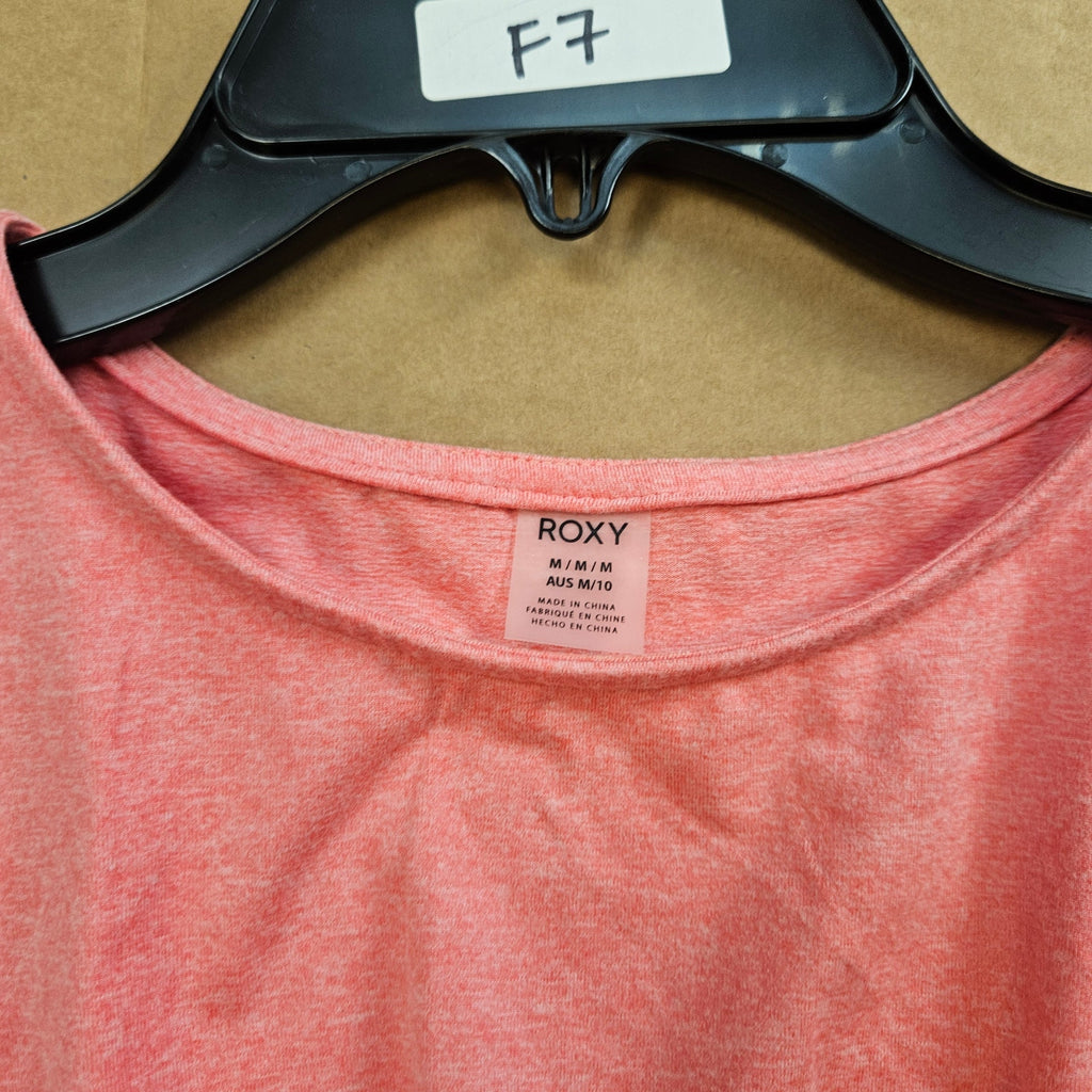 ROXY TWIST FRONT TANK TOP(M) & DSG RIBBED RACERBACK TANK(2XL) LOT 2 NWT
