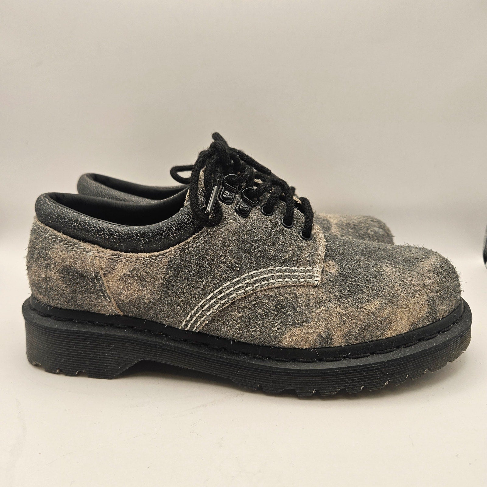 DR MARTENS WOMEN'S 7 STONEWASHED GREY 8053 NWOB SUEDE OXFORD