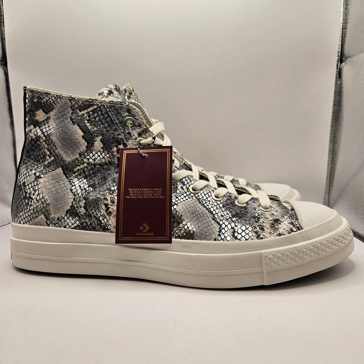 CONVERSE MEN'S 14 FIRST STRING CHUCK TAYLOR SNAKESKIN SNOW WHITE BLACK A18412C