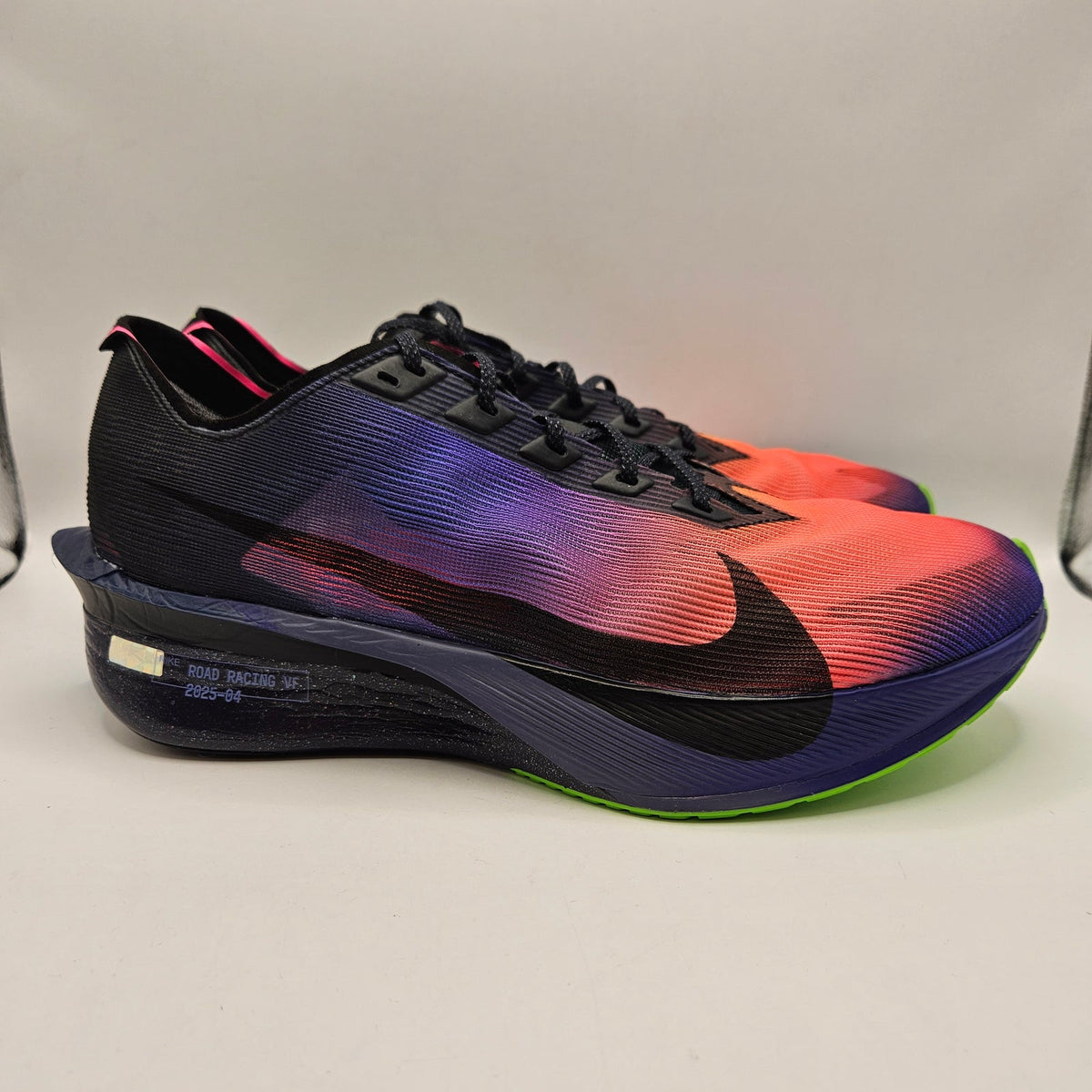 NIKE WOMEN'S 12 VAPORFLY NEXT% 4 GLAM DARK OBSIDIAN PURPLE IO9560-400