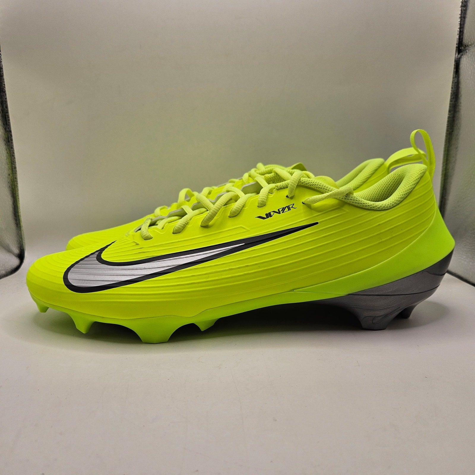 NIKE MEN'S 14.5 VAPOR SPEED 3 FOOTBALL CLEATS VOLT/SILVER IQ5164-700 NWOB