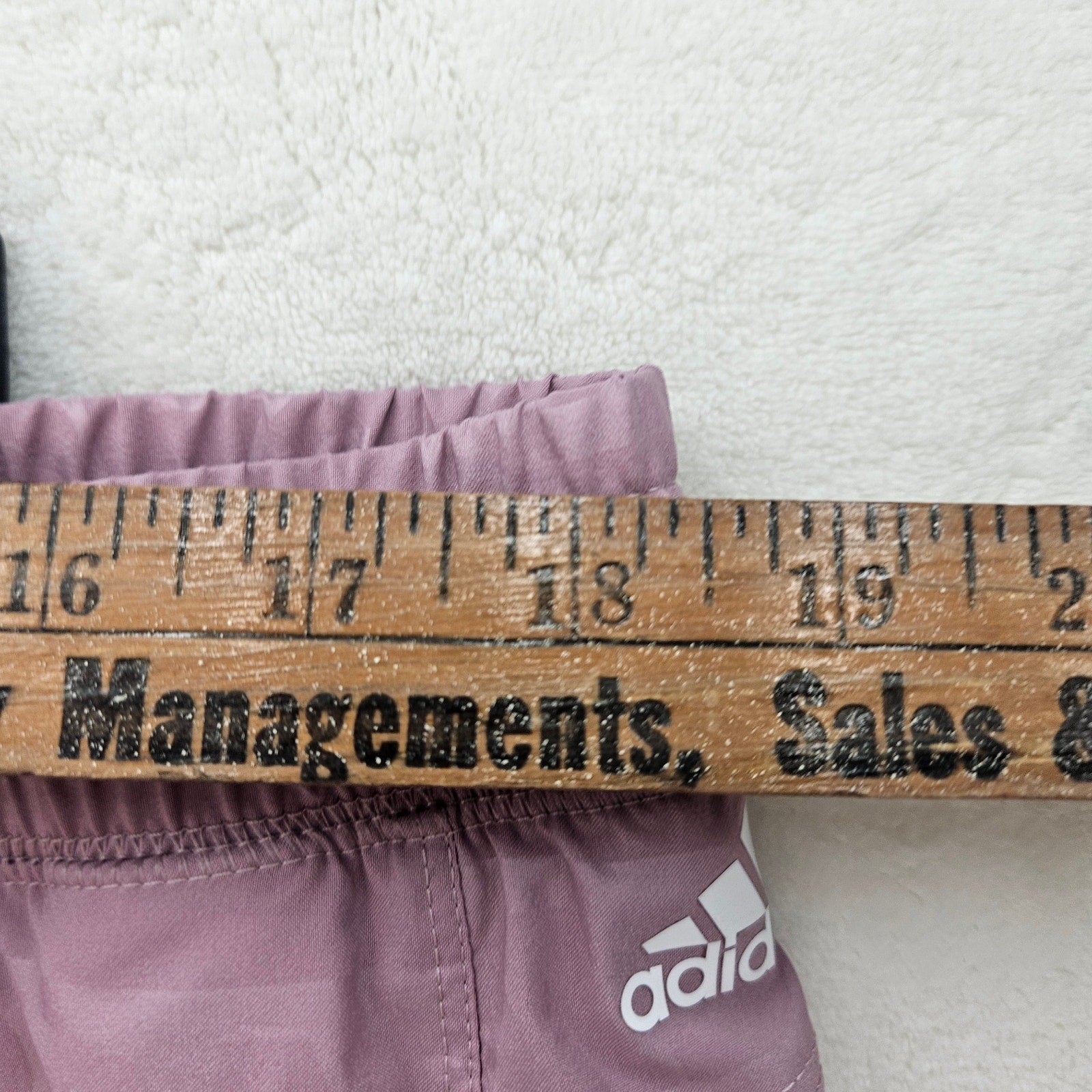 ADIDAS WOMEN'S XL PACER WOVEN DEBOSS SHORTS MAGIC MAUVE HK7541 NWT