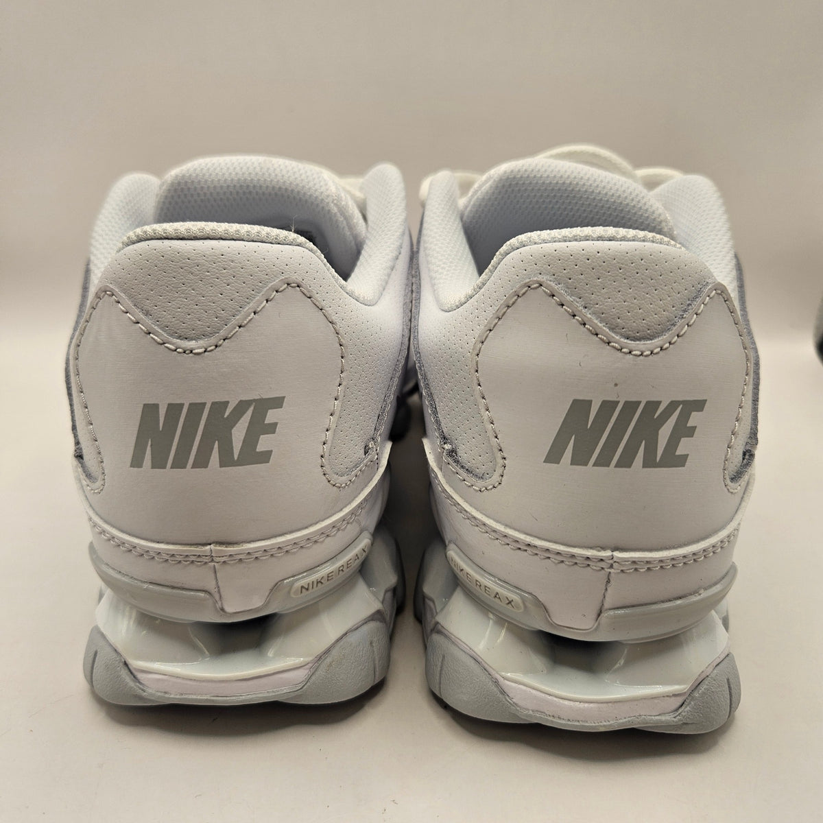 NIKE WOMEN'S 9 REAX 8 TR MESH WHITE PLATINUM NWOB IO2400-102