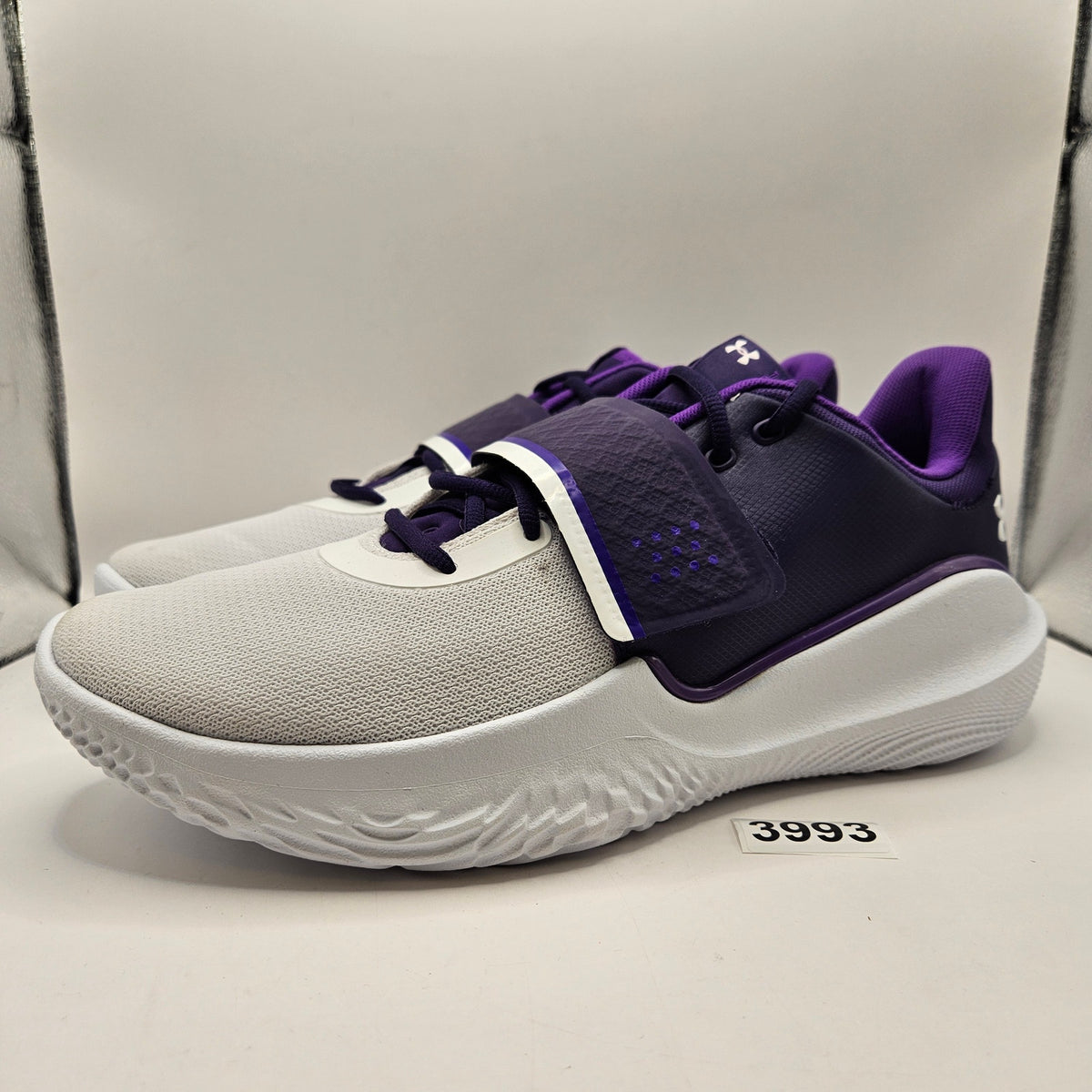 UNDER ARMOUR MEN'S 14 FLOW FUTR X TEAM BASKETBALL 3025067-500 NWOB PURPLE WHT