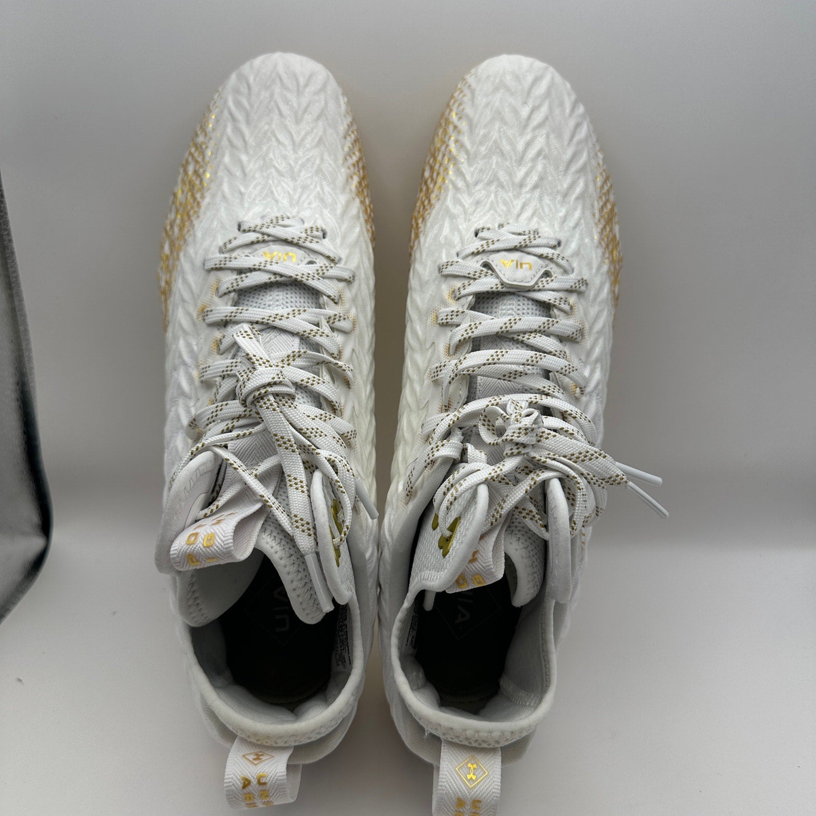 UNDER ARMOUR Men's 12.5 Spotlight Cone 3.0 MC Football Cleats
