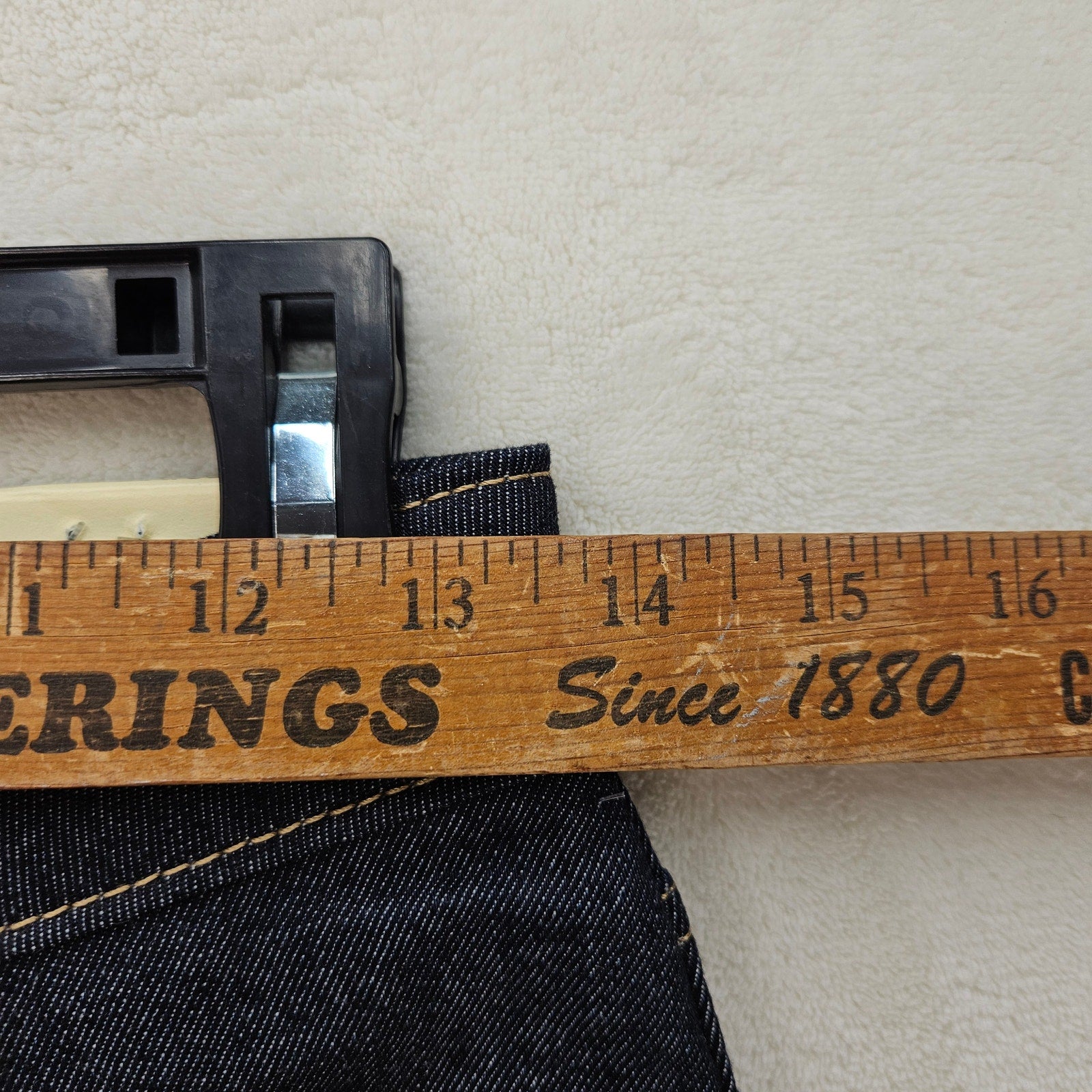 LEVI'S WOMEN'S 25X30 PREMIUM BAGGY DAD BARREL JEANS DARK INDIGO BLUE DENIM NWT