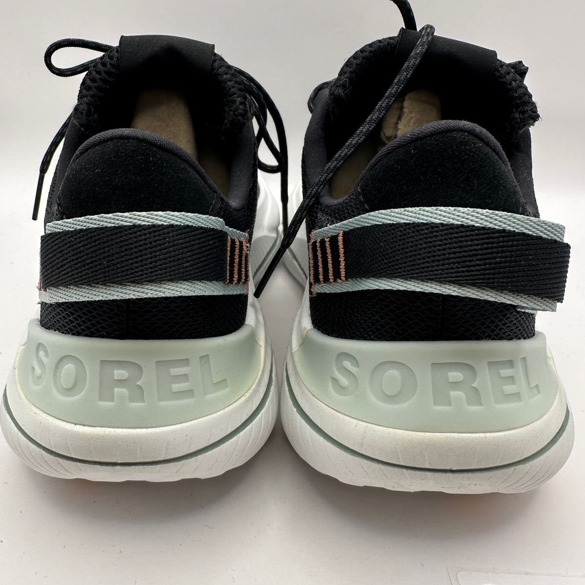 SOREL Women's 6.5 EXPLORER BLITZ LEISURE LACE Black/Blue Hint Sneaker
