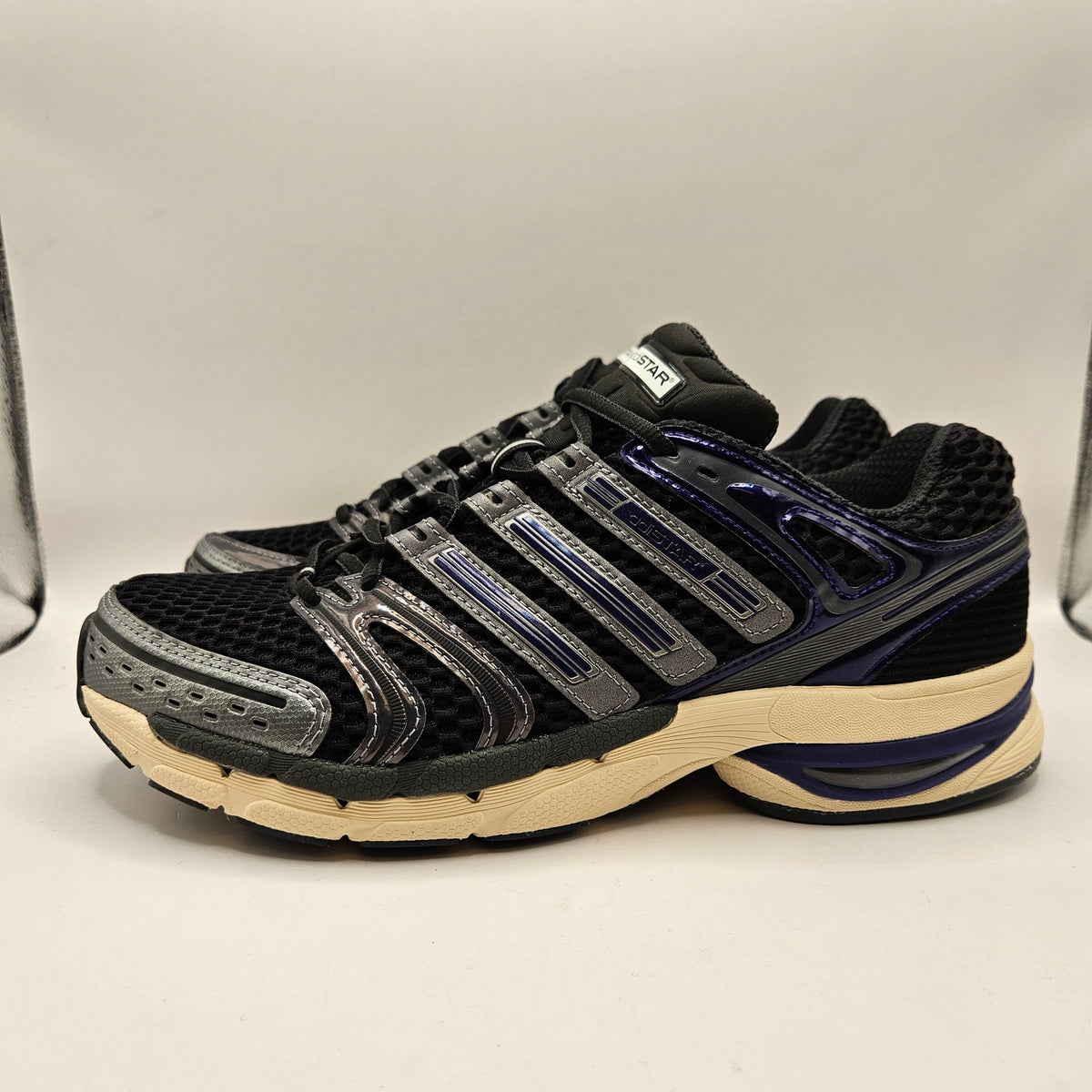 ADIDAS MEN'S 9 ADISTAR CONTROL KI6680 BLACK METALLIC PURPLE LOW TOP BREATHABLE
