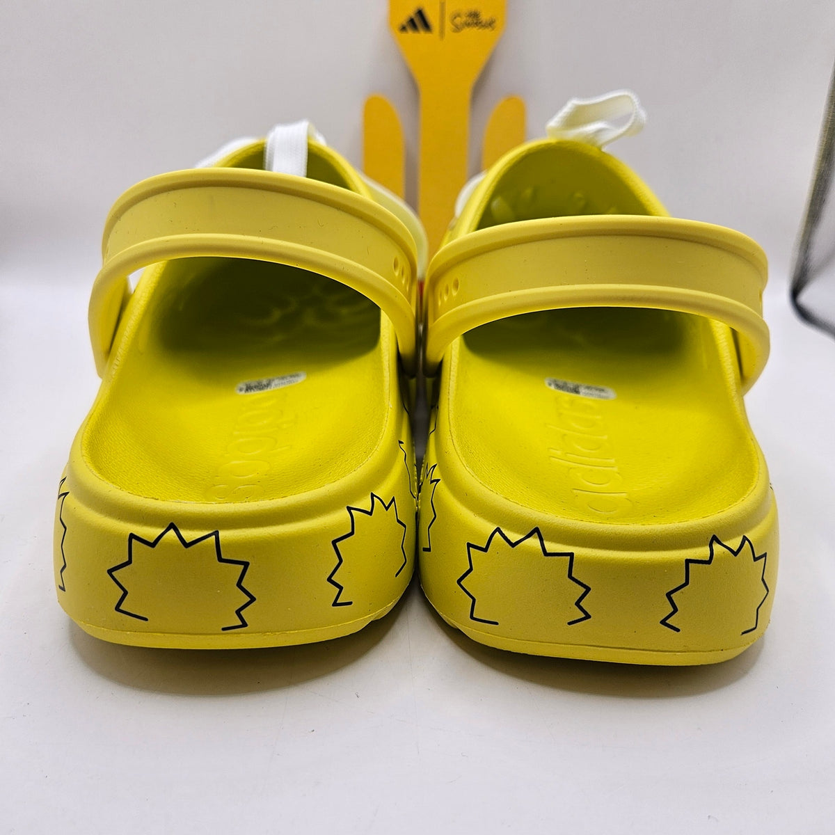 ADIDAS MEN'S 11 THE SIMPSONS ADILETTE CLOG YELLOW BLACK SANDAL HQ2580