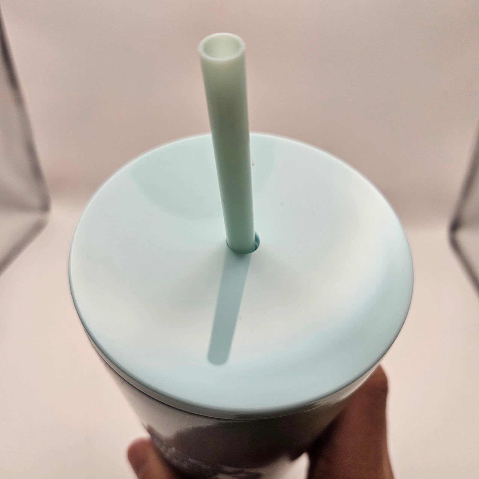 STARBUCKS 24oz TUMBLER HOLIDAY CUP STRAW PURPLE GREEN GRADIENT NWT