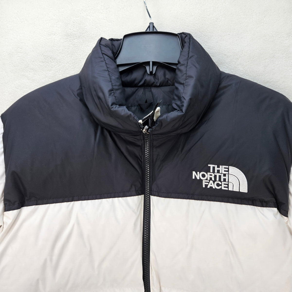 THE NORTH FACE WOMEN'S XL 1996 RETRO NUPTSE JACKET 700 FILL POWER BLACK WHITE