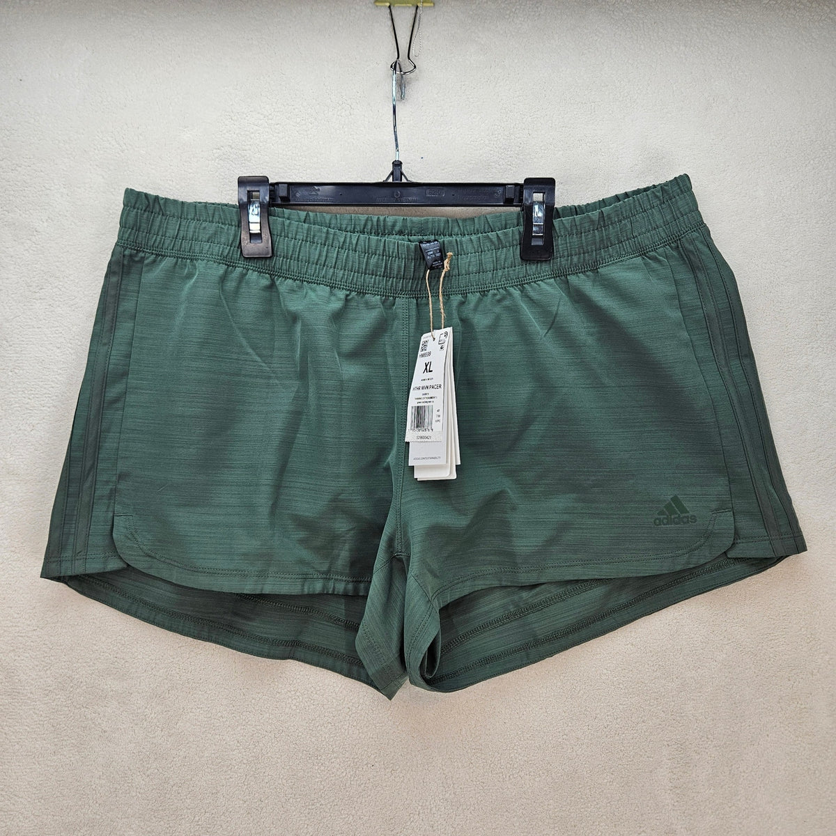 ADIDAS WOMEN'S XXL PACER 3 STRIPE WOVEN TRAINING SHORTS GREEN OXIDE HM8699 NWT