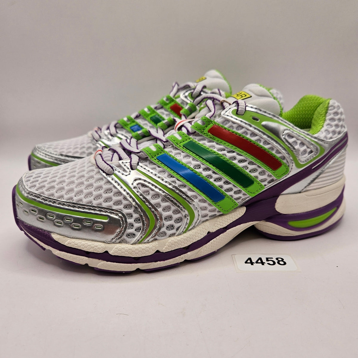 ADIDAS KIDS 5.5 ADISTAR CONTROL 5 TOY STORY WHITE SLIME SILVER