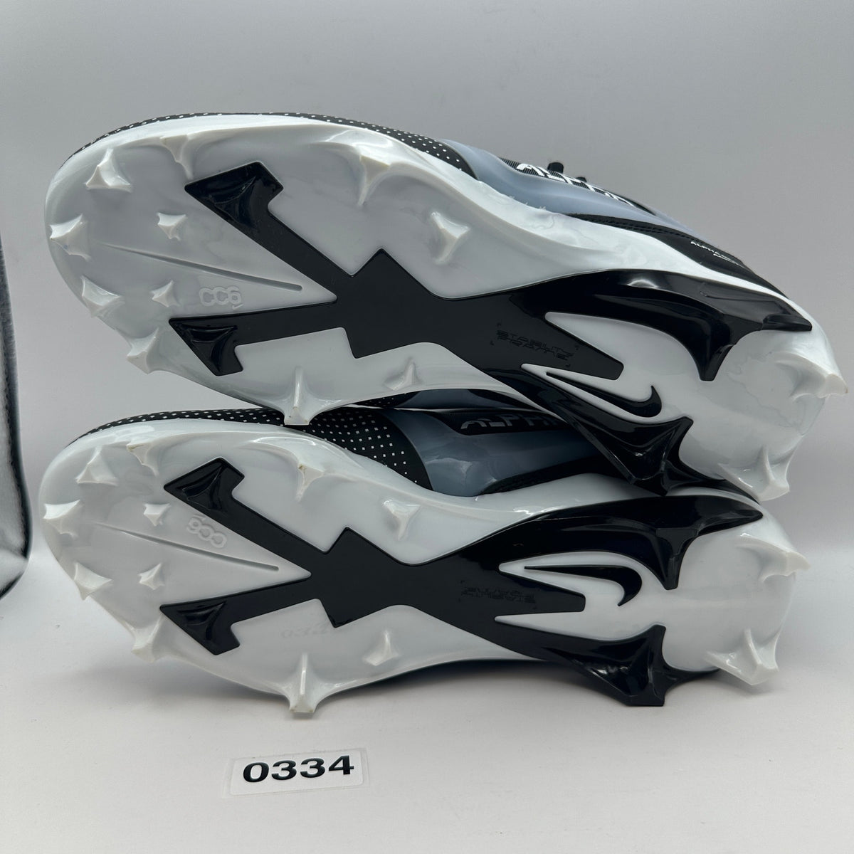 NIKE Men's 9 Alpha Menace 4 PRO Football Cleats Black/White FZ7702-005