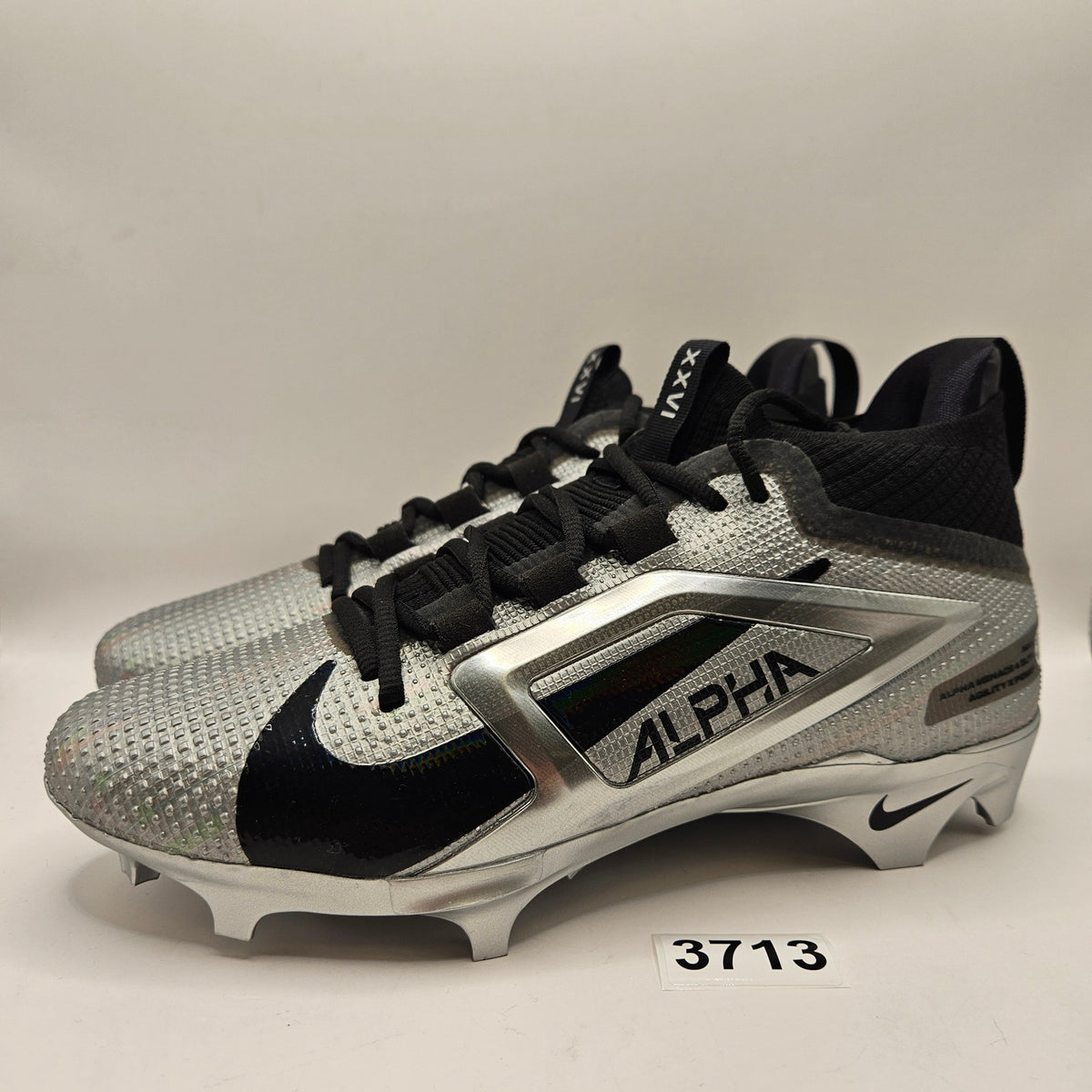 NIKE MEN'S 8.5 SAQUON BARKLEY ALPHA MENACE 4 ELITE FOOTBALL CLEATS NWOB IF0112