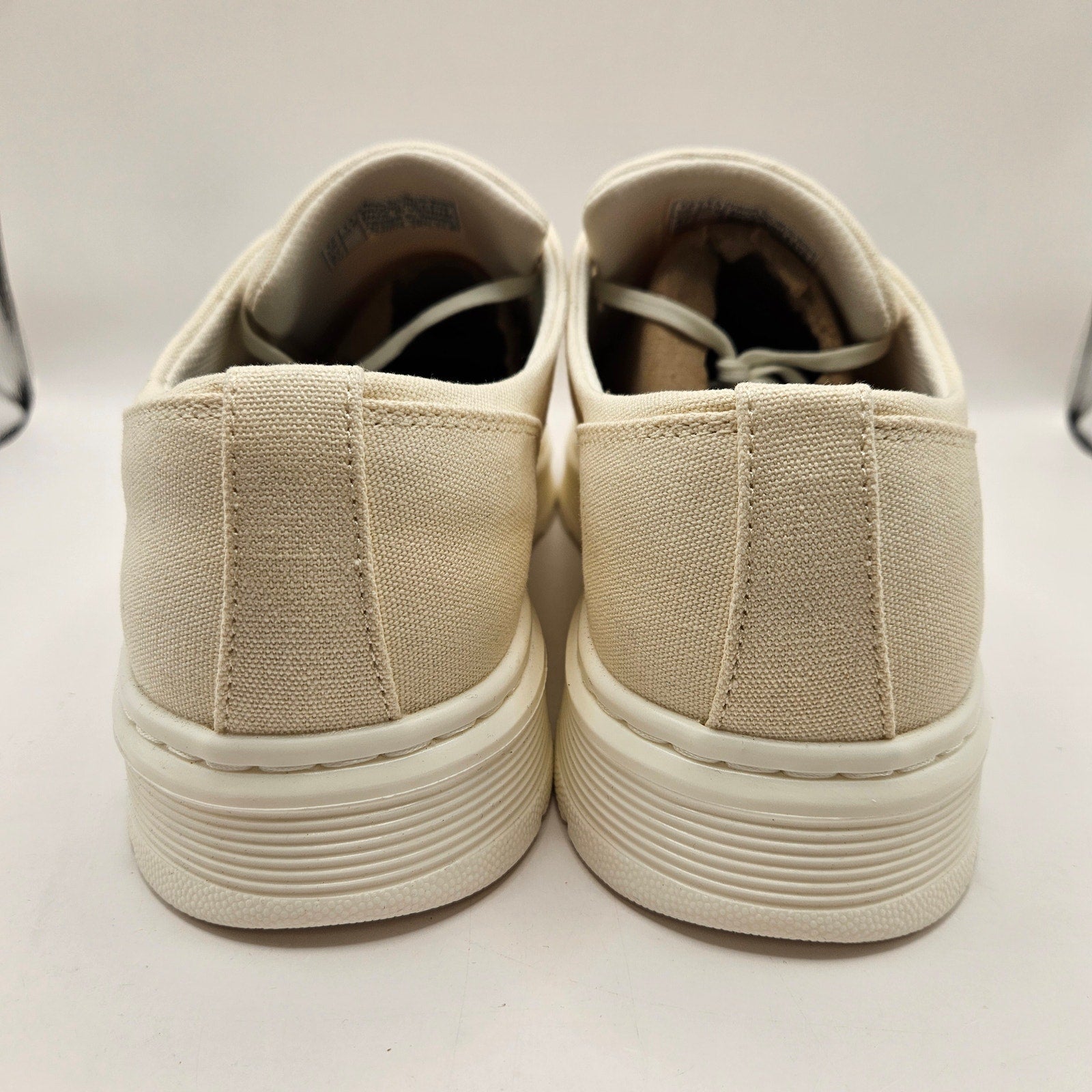 DR MARTENS MEN'S 13 BROOKLINE 6 EYE WHITE CANVAS SHOE OFF NWOB