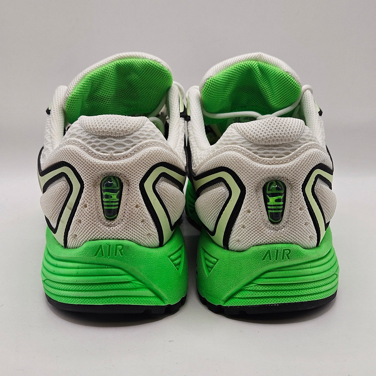 NIKE MEN'S 10 AIR PEGASUS WAVE WHITE GREEN STRIKE RUNNING SNEAKER IB0612-103
