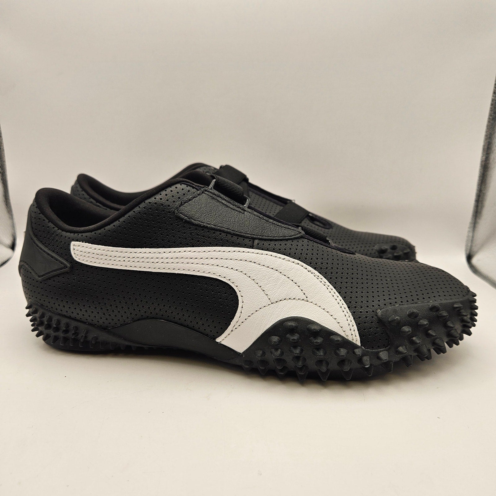 PUMA MEN'S 11.5 MOSTRO PERFORATED LEATHER PACK BLACK WHITE 397331-02 NWOB